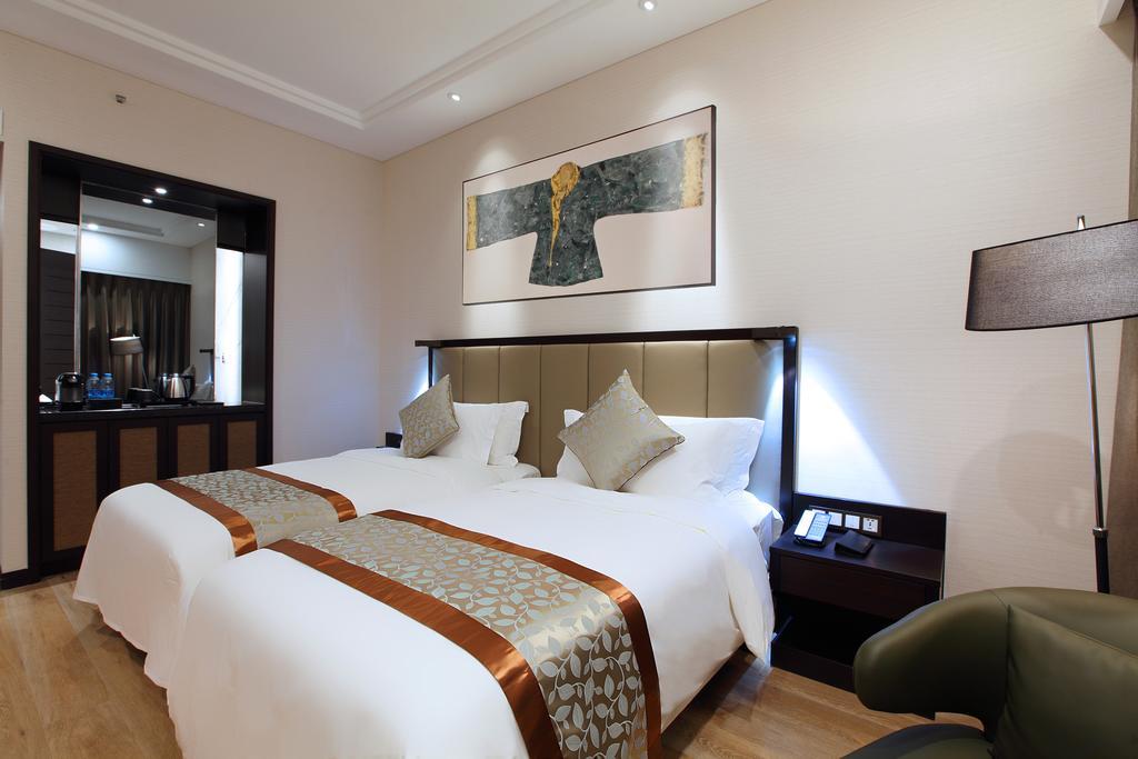 The Senz Hotel & Spa Shanghai Bagian luar foto